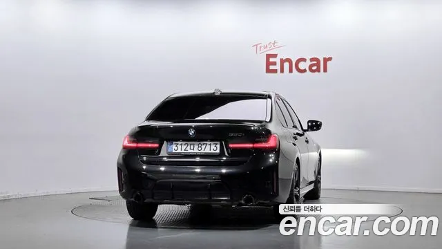 BMW 3-Series 3 серия (G20) 320i M Sport — Фото автомобиля 4
