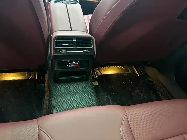 BMW 5 Series — Фото автомобиля 12