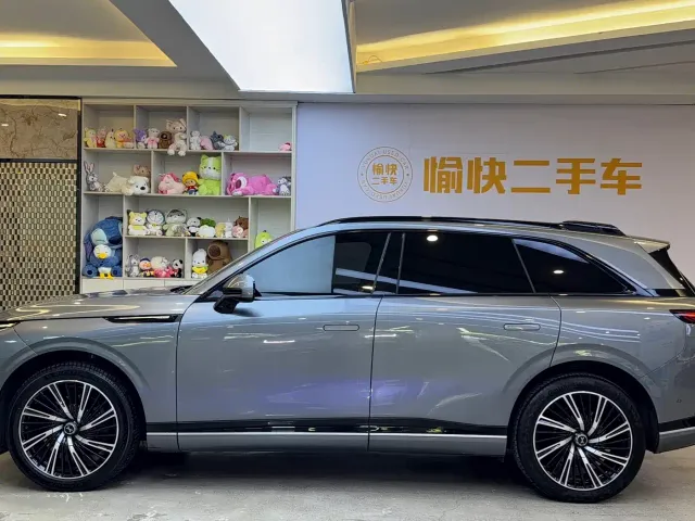 Xpeng G9 — Фото автомобиля 4