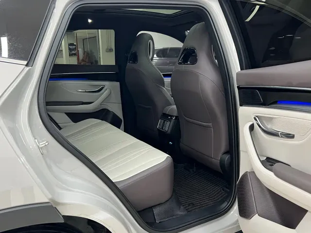 BYD Song PLUS — Фото автомобиля 12