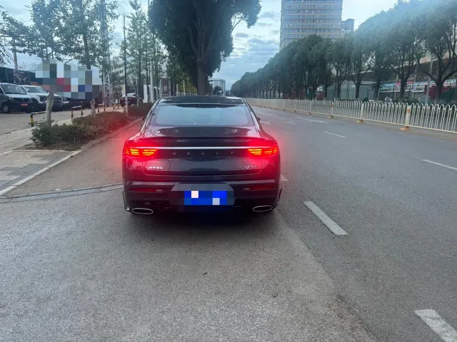 Geely Xingrui — Фото автомобиля 11
