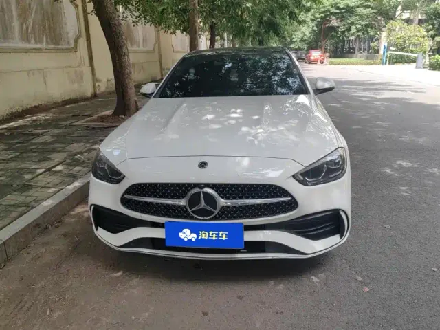 Mercedes-Benz C-Class — Фото автомобиля 2