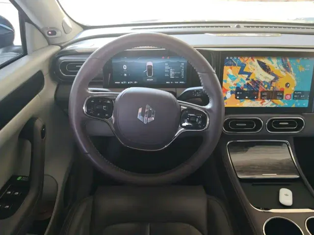 Leapmotor C11 — Фото автомобиля 6