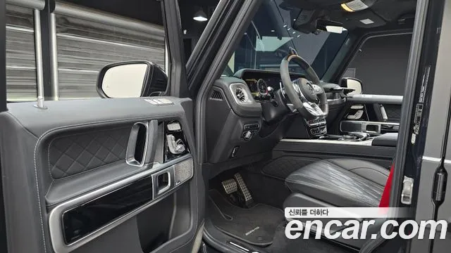 Mercedes-Benz G-Class — Фото автомобиля 10