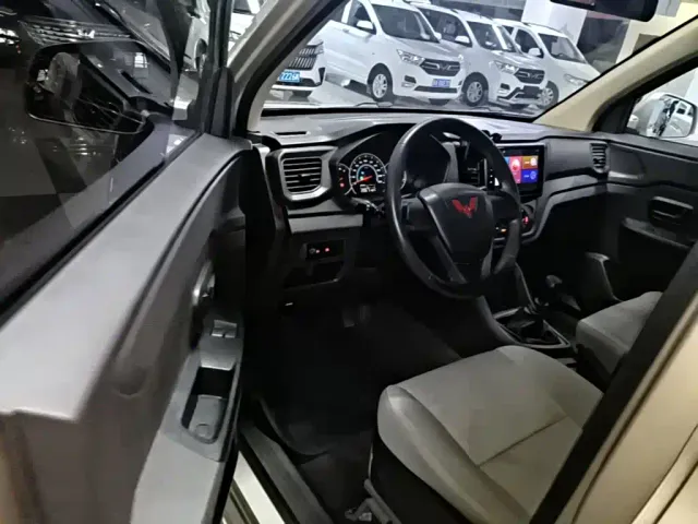 Wuling Motors Wuling Hongguang V 2021 1.5L Facelift Power Enjoy Edition LAR — Фото автомобиля 15