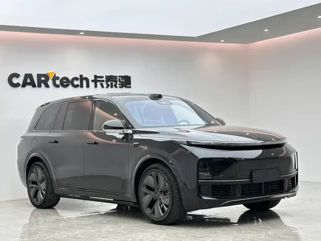 Li Auto L9 — Фото автомобиля 6