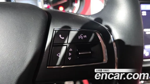 Maserati Levante — Фото автомобиля 17