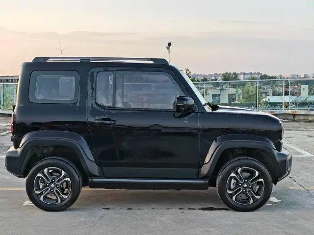 Baojun Yep — Фото автомобиля 4