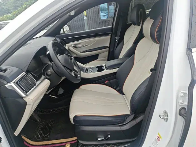 BYD Song PLUS — Фото автомобиля 14