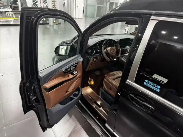 Mercedes-Benz Vito — Фото автомобиля 12