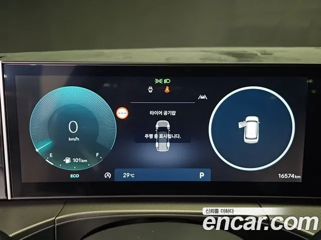 Hyundai Santa Fe MX5 — Фото автомобиля 8