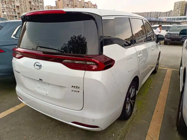 GAC Trumpchi M6 — Фото автомобиля 13