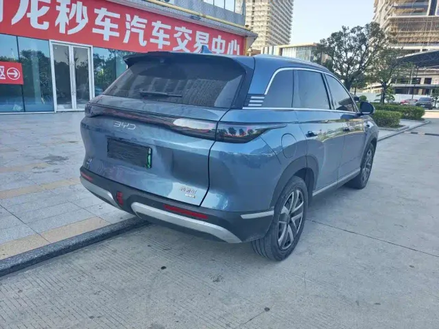 BYD Hai Shi 07 DM-i — Фото автомобиля 9