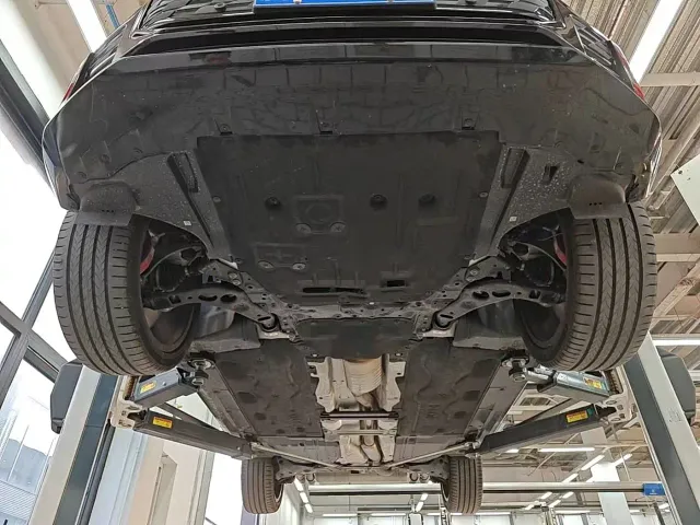 MINI JCW COUNTRYMAN — Фото автомобиля 10