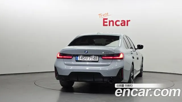 BMW 3-Series 3 серия (G20) 320i M Sport — Фото автомобиля 4