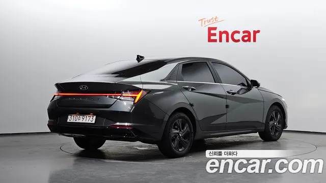 Hyundai AVANTE Inspiration — Фото автомобиля 2