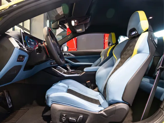 BMW M4 — Фото автомобиля 24