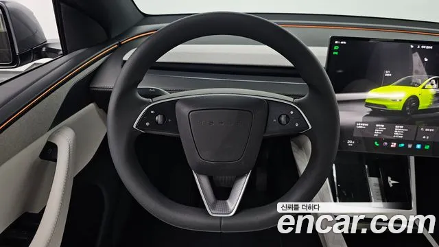 Tesla Model Y — Фото автомобиля 19