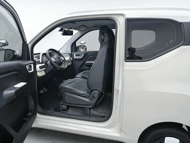Wuling Hongguang Mini EV — Фото автомобиля 15