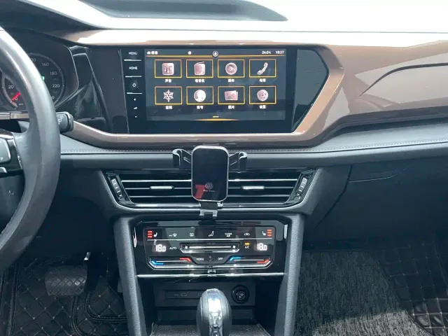 Volkswagen Tharu — Фото автомобиля 17
