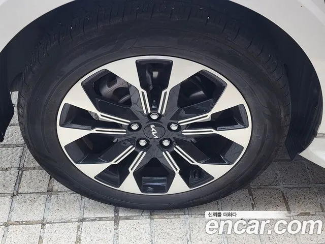 Kia Canival — Фото автомобиля 5
