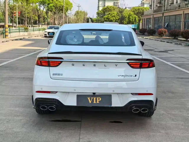 Geely Xingrui — Фото автомобиля 14