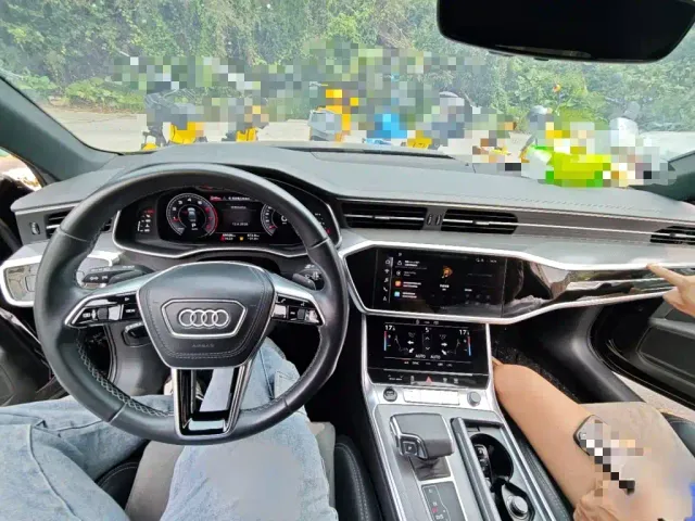 Audi A6L — Фото автомобиля 12