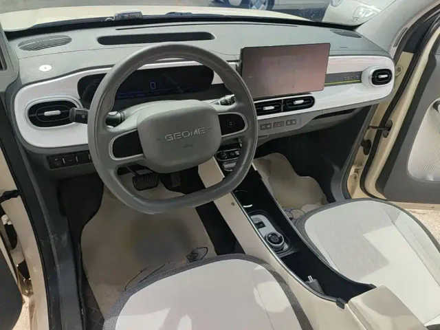 Geely Panda — Фото автомобиля 9