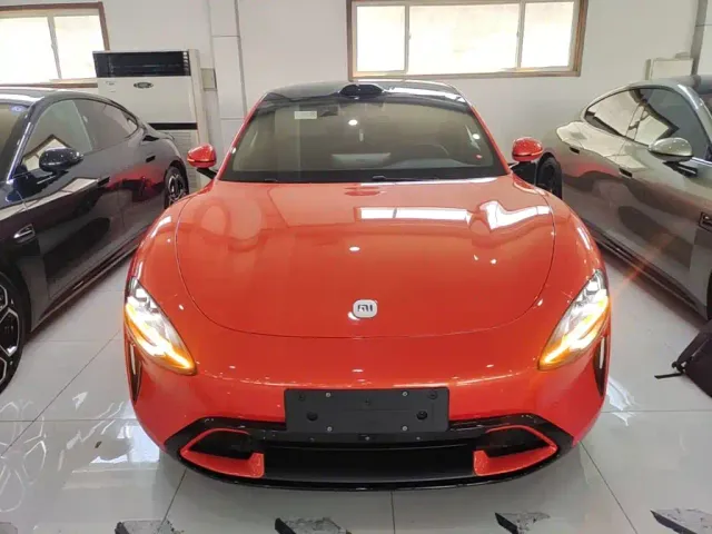 Xiaomi SU7 — Фото автомобиля 2