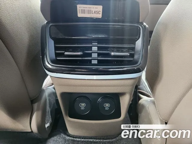 Kia K8 2.5 Бензин 2WD — Фото автомобиля 17