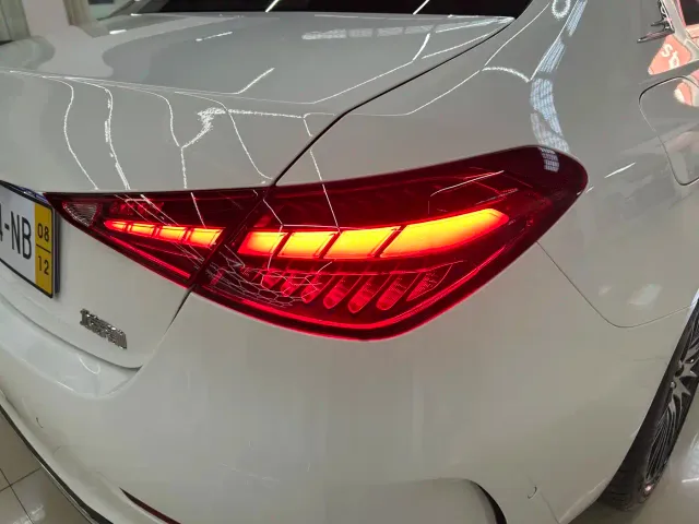 Mercedes-Benz C-Class — Фото автомобиля 12