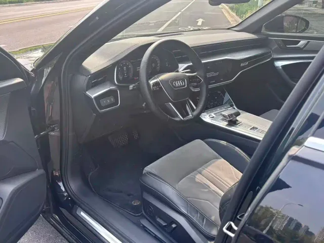 Audi A6L — Фото автомобиля 4