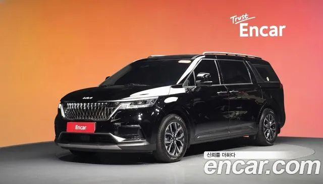 Фотография автомобиля — Kia Carnival Generation 4