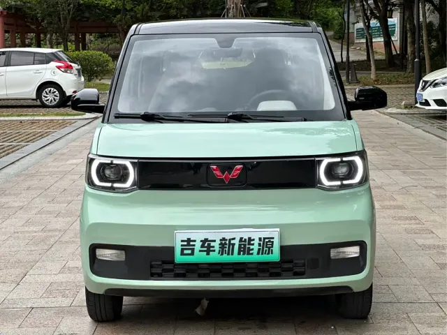 Wuling Hongguang Mini EV — Фото автомобиля 2