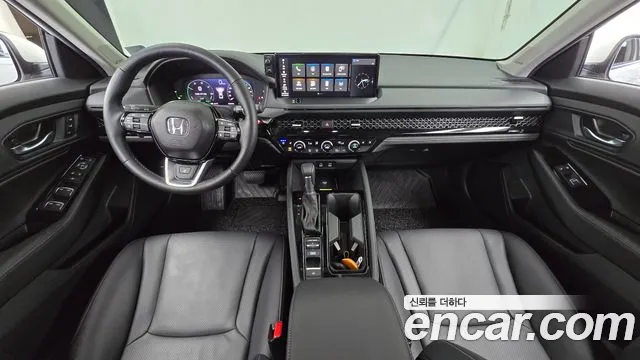 Honda Accord — Фото автомобиля 7