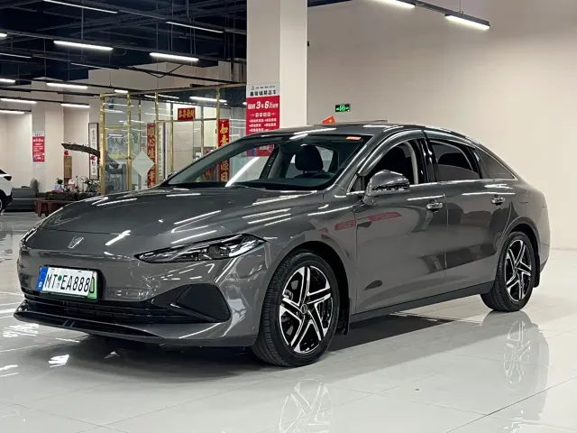 Фотография автомобиля — Roewe D7