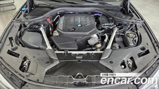 BMW 5 Series G30 — Фото автомобиля 5