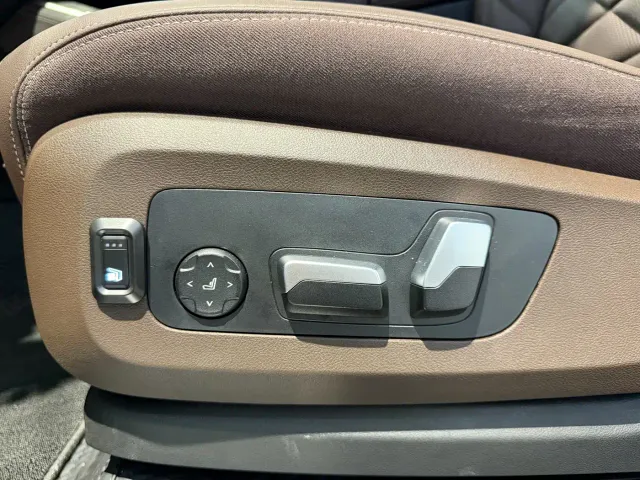 BMW X5 — Фото автомобиля 16