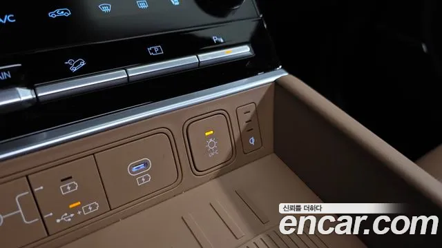 Hyundai Santa Fe — Фото автомобиля 16