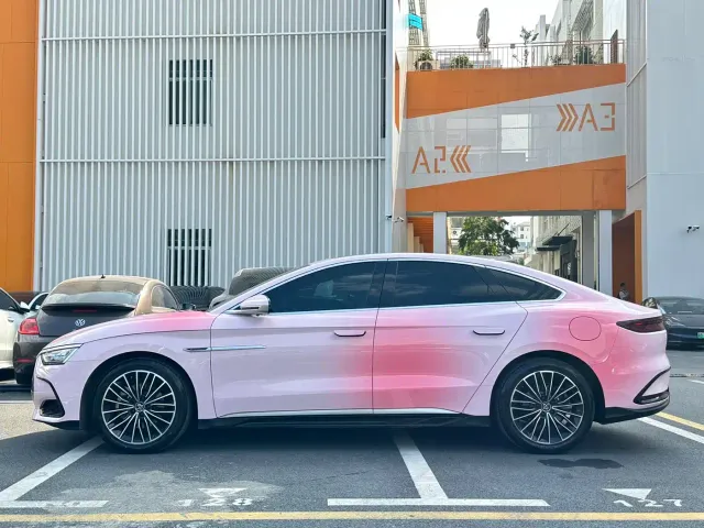 BYD Han — Фото автомобиля 7