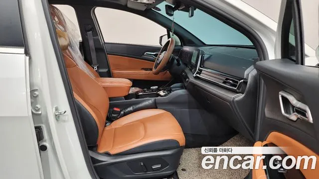 Kia Sportage Sportage 5-е поколение Бензин 1.6 турбо 2WD — Фото автомобиля 22
