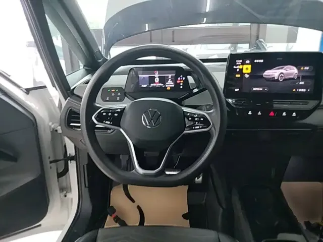 Volkswagen ID.3 — Фото автомобиля 10