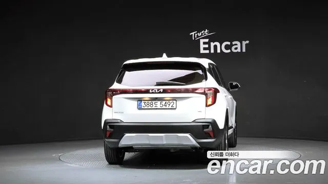 Kia Seltos — Фото автомобиля 4