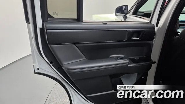 Hyundai Santafe Santa Fe (MX5) Бензин 2.5T 2WD — Фото автомобиля 25