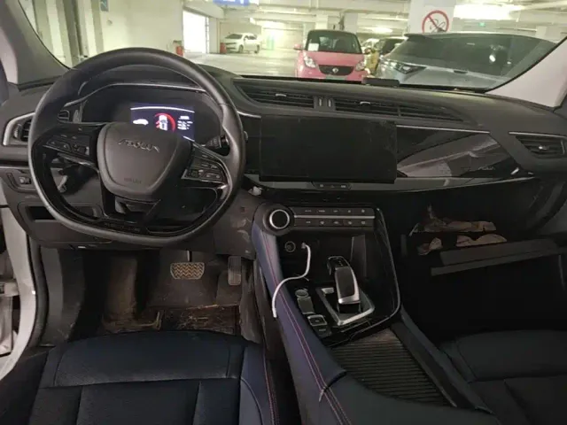 Dongfeng Fengshen AX7 — Фото автомобиля 5