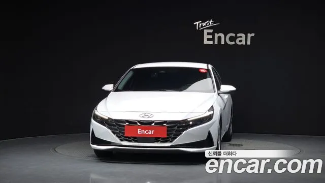 Hyundai AVANTE Avante (CN7) — Фото автомобиля 3