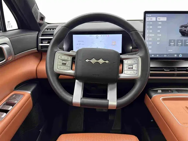 BYD FangChengBao Titanium 7 — Фото автомобиля 10