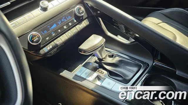 Hyundai AVANTE Avante (CN7) — Фото автомобиля 9