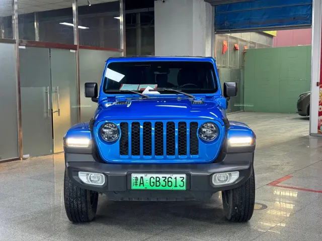 Jeep Wrangler 4xe — Фото автомобиля 2
