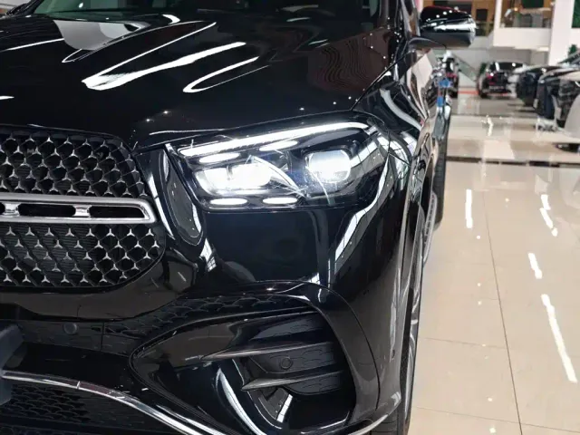 Mercedes-Benz GLE-Class — Фото автомобиля 8